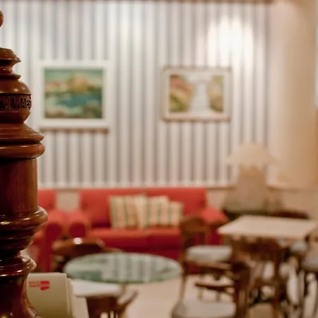 Отель Rf Astoria - Adults Only
