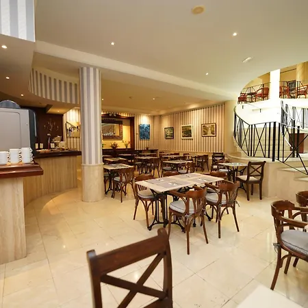 Отель Rf Astoria - Adults Only 3*