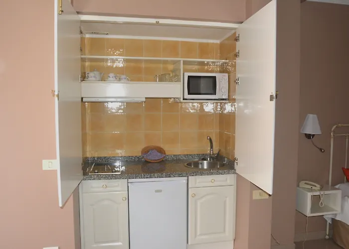 Rf Astoria - Adults Only Hotel