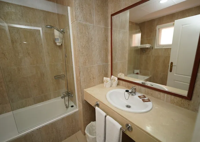 Hotel Rf Astoria - Adults Only 3*