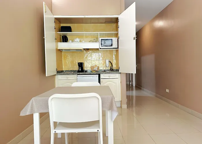 Rf Astoria - Adults Only Hotel