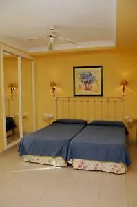 Rf Astoria - Adults Only